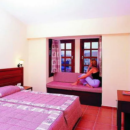 Lemas Apart-hotel 3*