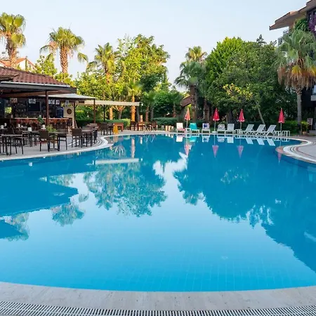 Apart-hotel Lemas 3*