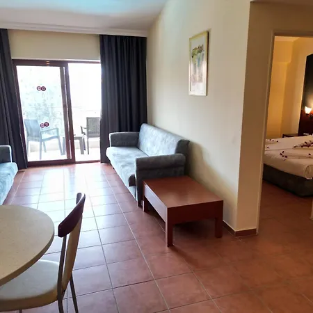Apart-hotel Lemas Side