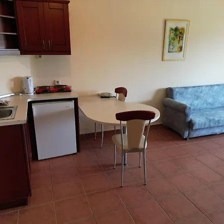 Lemas Apart-hotel