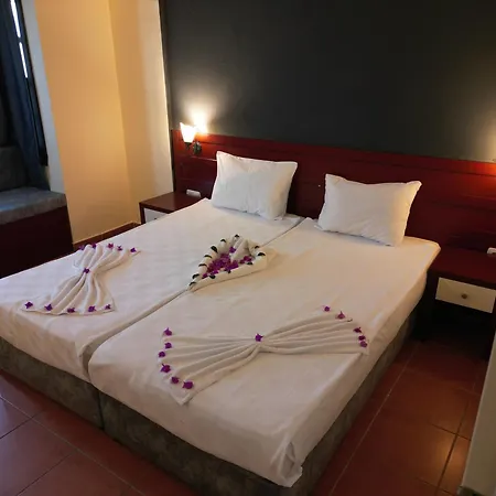 Lemas Apart-hotel Side