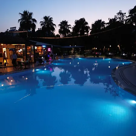 Lemas 3* Σιντέ